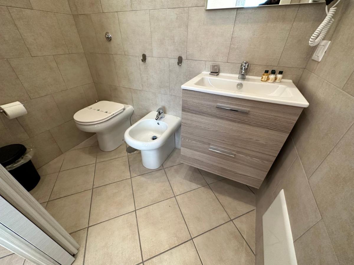 B&B Off Rooms And Relax Naples Extérieur photo