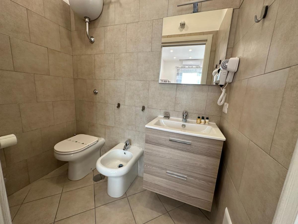 B&B Off Rooms And Relax Naples Extérieur photo