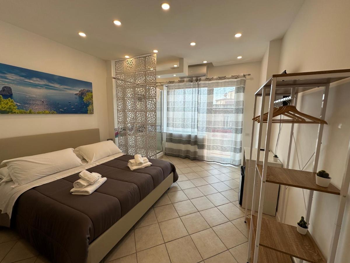 B&B Off Rooms And Relax Naples Extérieur photo