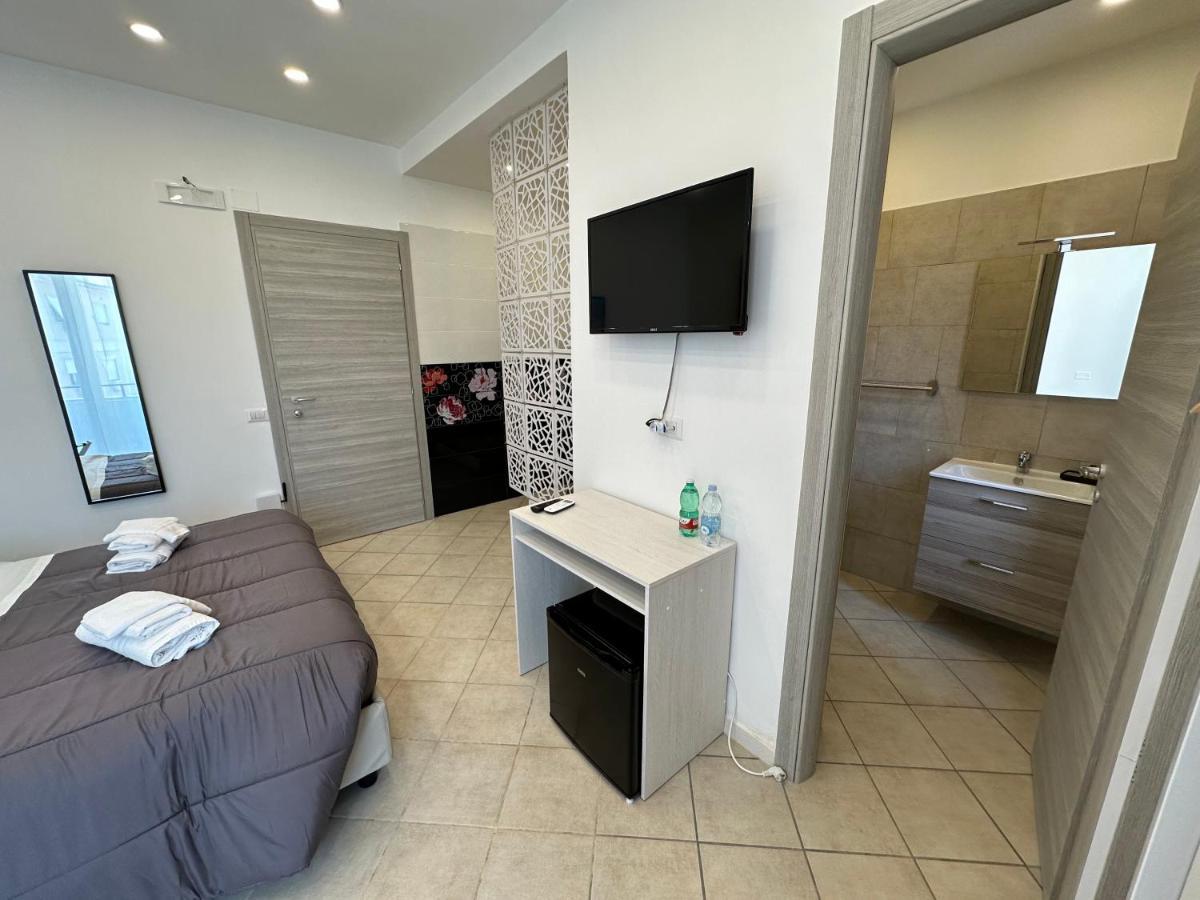 B&B Off Rooms And Relax Naples Extérieur photo